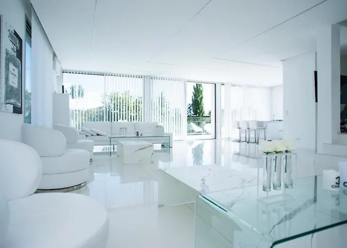 La Maison Blanche וילה *
